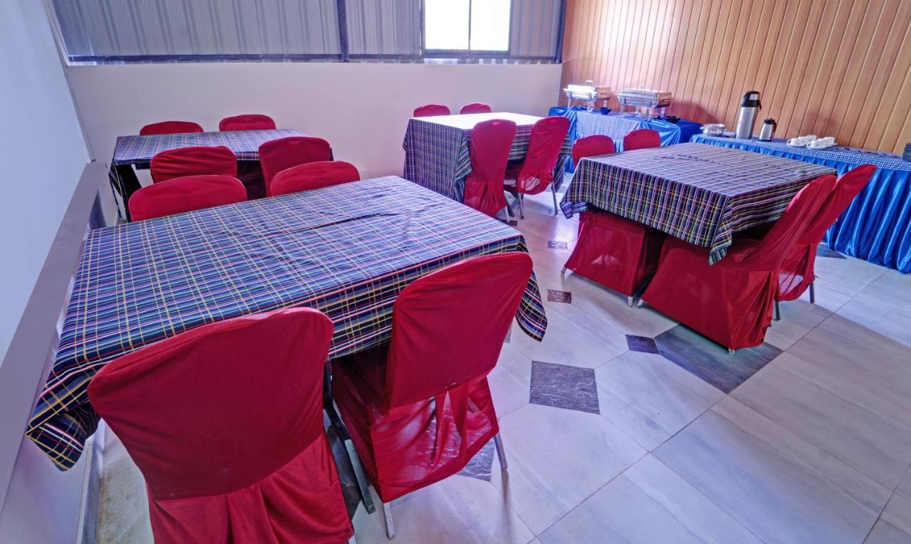 Sreepathi Nirmalyam 400 Mts From Guruvayoor Temple Hotel Guruvāyūr Buitenkant foto